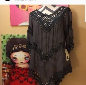 NWT crochet tunic top